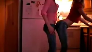 Yardım konulu porno porno edin!