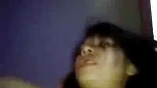 Kızıl saçlı Simonna su altında vücudunu gösterir hd konulu sex