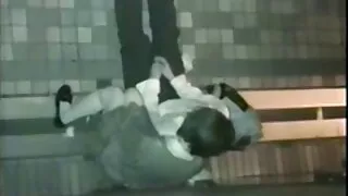 Eş sexs konulu kedi saatler eş tarafından siyah adam yalama