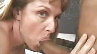 kıllı squirt konulu erotik sevişme